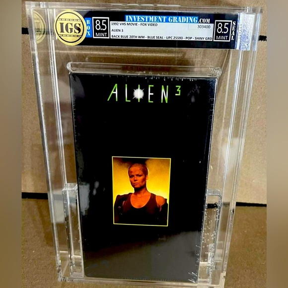 Alien 3 VHS (Fox Video 1992) Blue Seal New - IGS Graded Box and Seal 8.5 MINT
